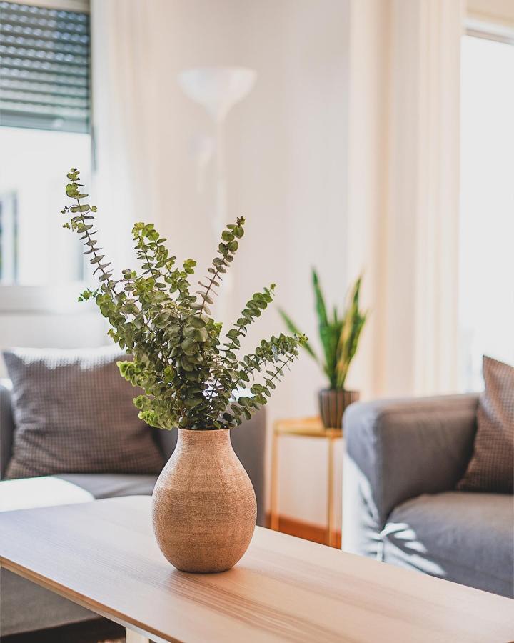 Cornisa Apartments
