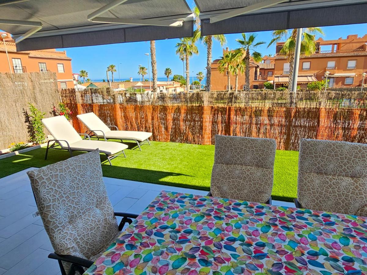 Terrace Mares De - La Torre Apartment