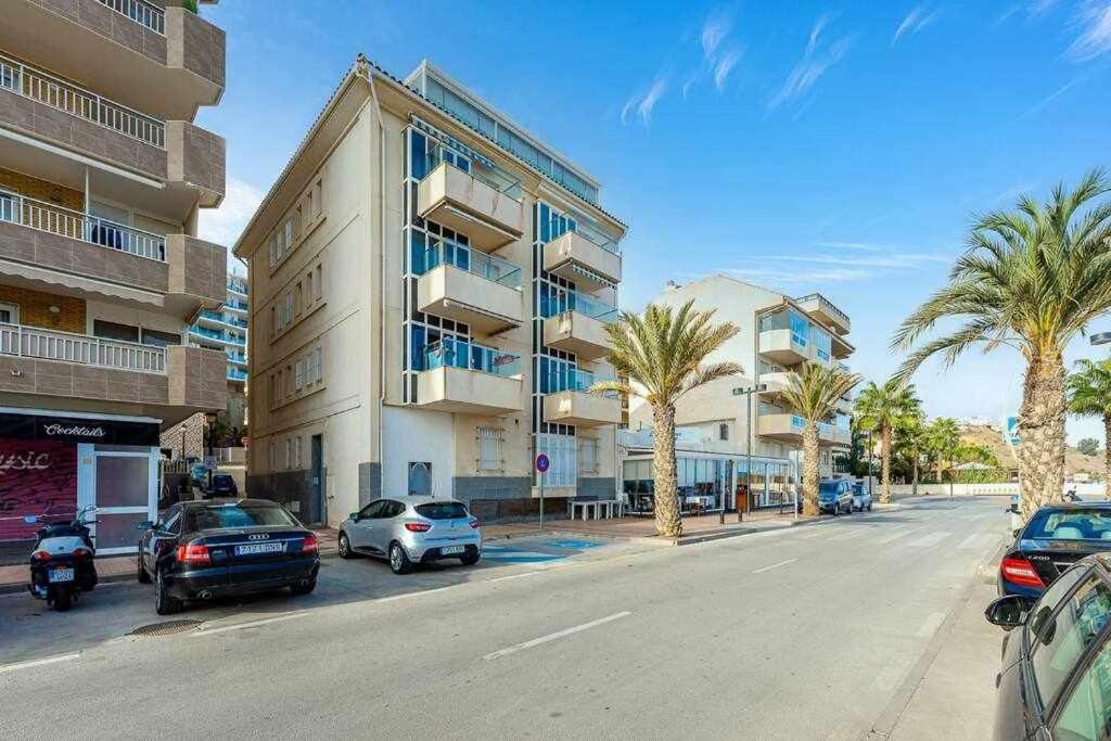 Apartment Apartamento En Primera Linea De Playa