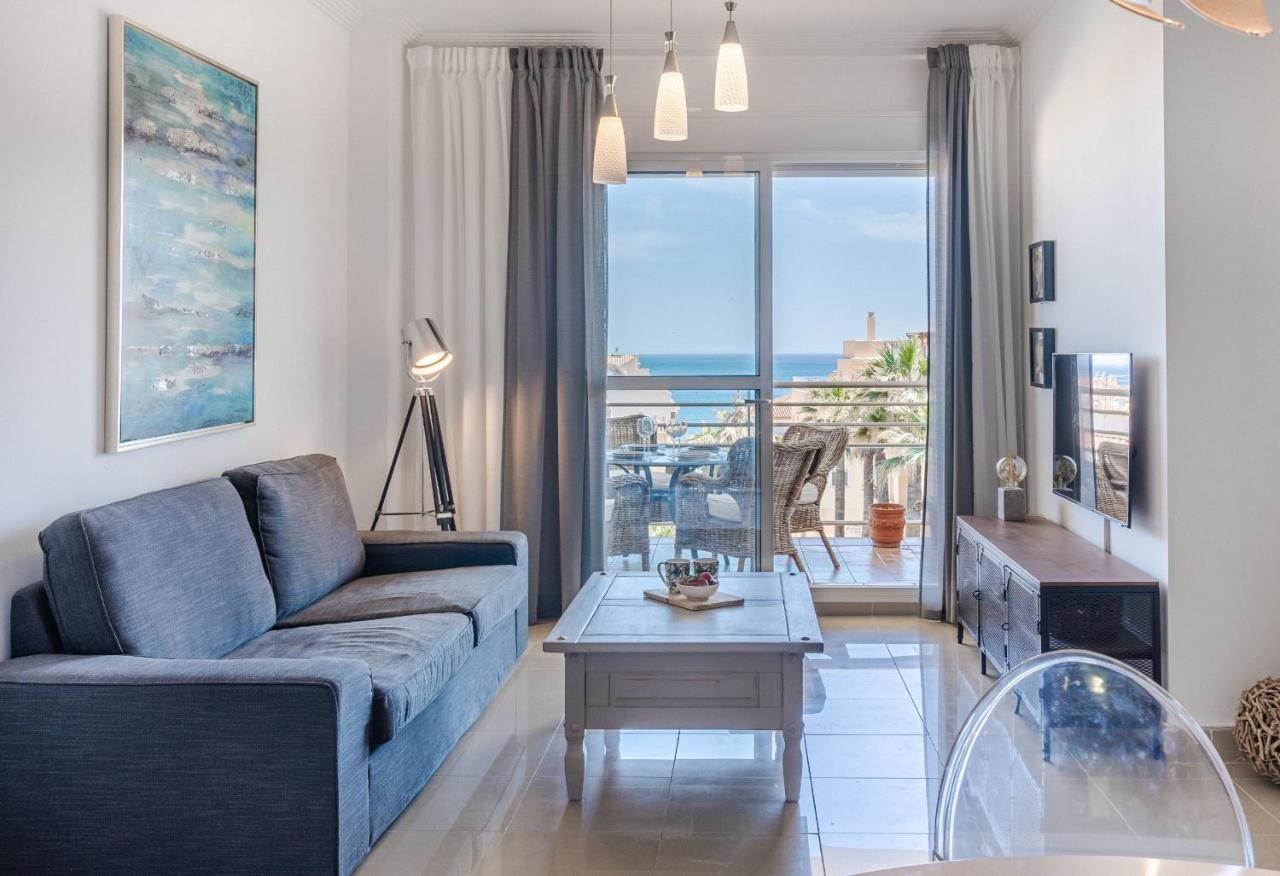 2-bedroom And Close To The In Sabinillas