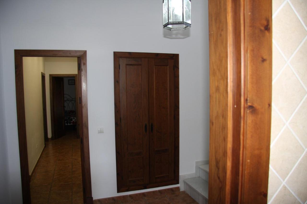 Moderno Y Amplio Chalet, Con Piscina Privada Сasa de vacaciones *
