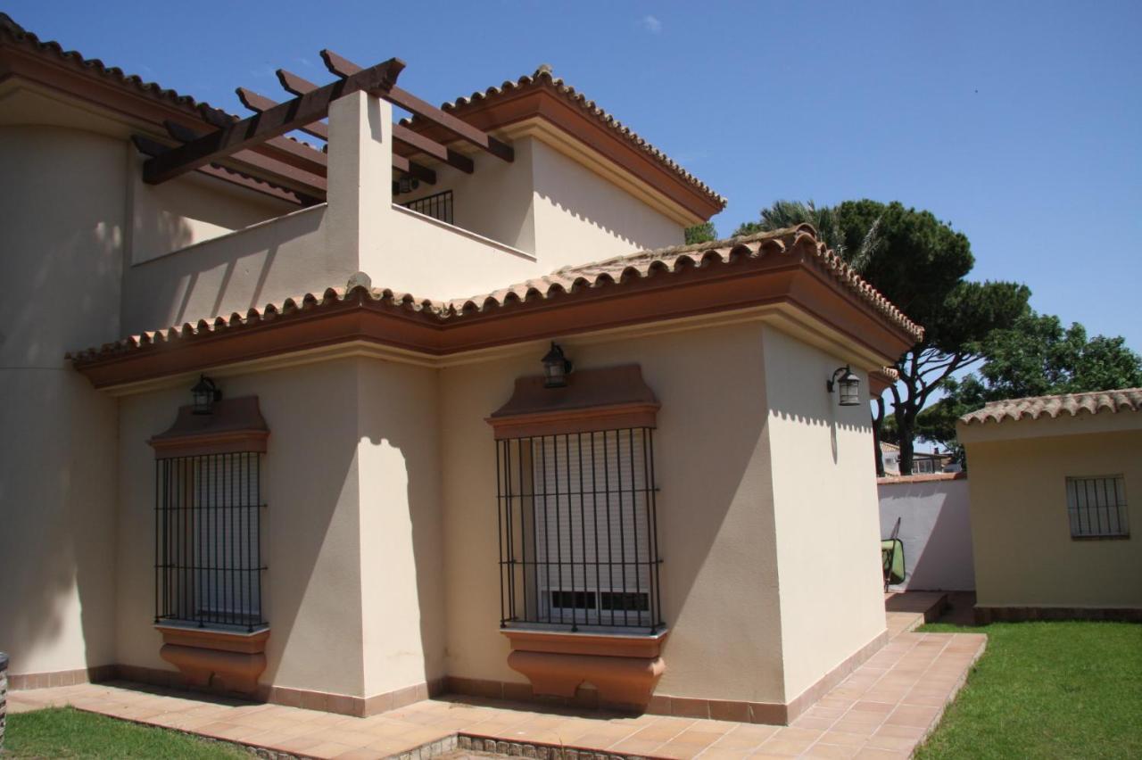 Moderno Y Amplio Chalet, Con Piscina Privada Сasa de vacaciones *