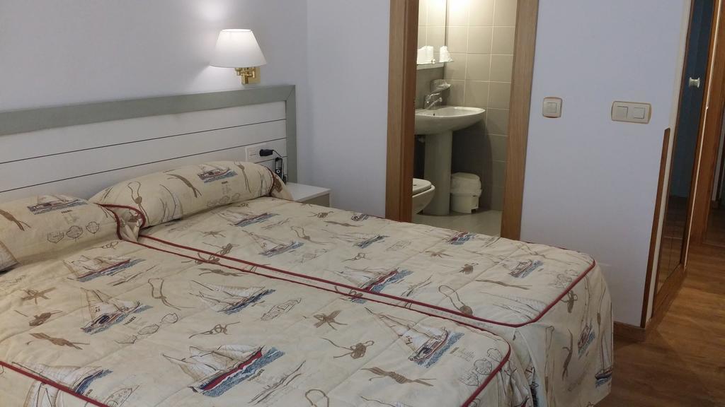 Isabel - Suarez Inclan 38 Guest house