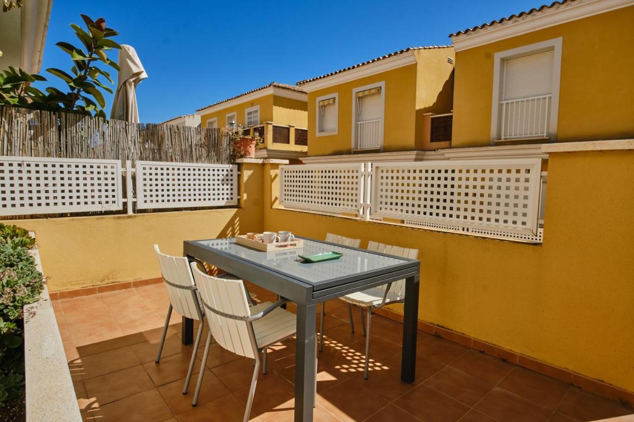 Zurine's Adosado Holiday home