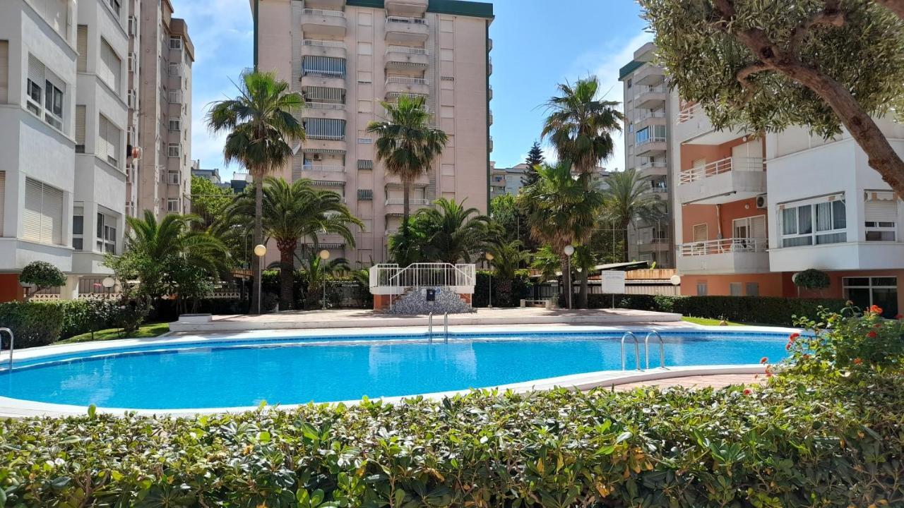 Caballito De Mar, Parking, Ac Y Fibra Vt-52619-v Gandia