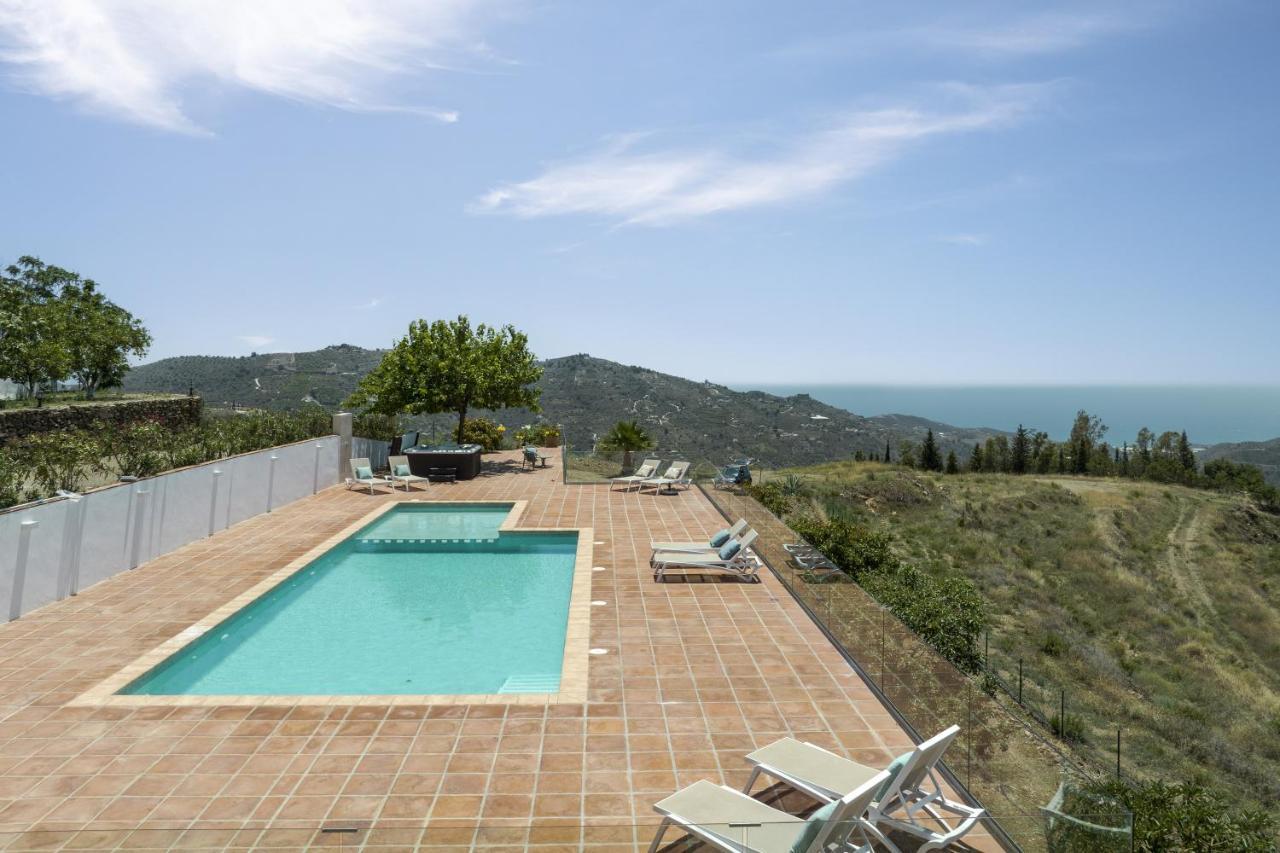 Mojito Villa *
