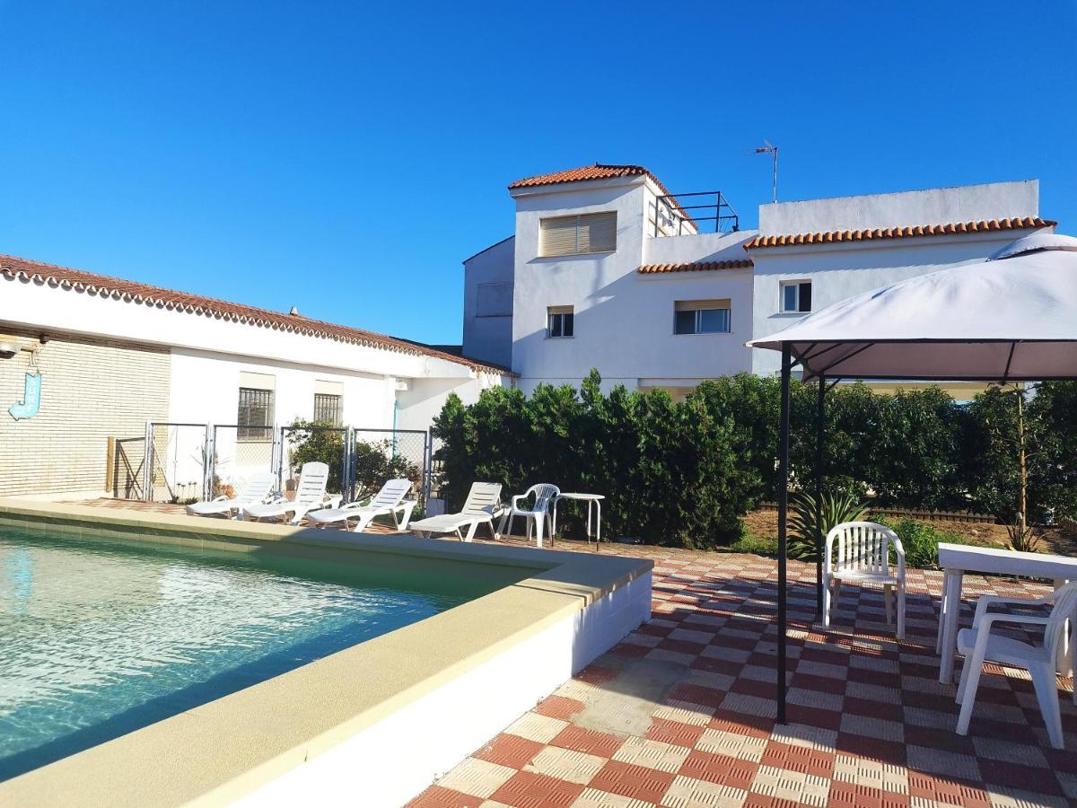Guest house Summer Isla Canela
