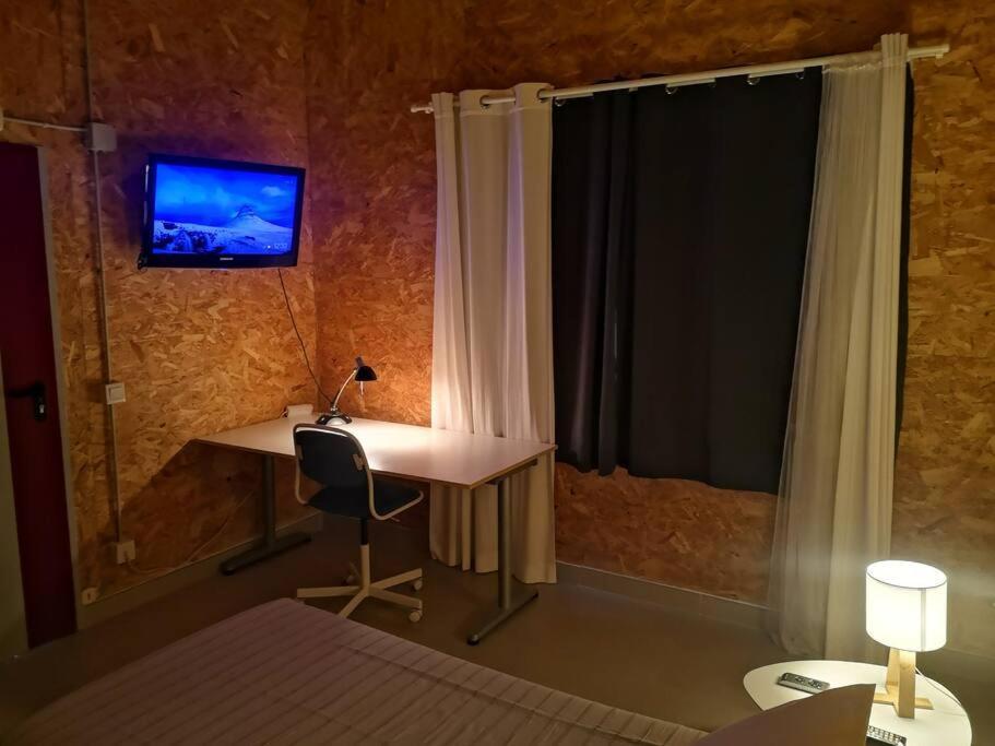 Casa Bioclimatica Y Ecologica De Madera. Holiday home *