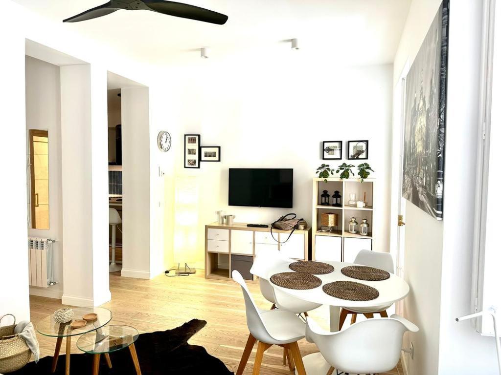 Apartment Espectacular Piso De Diseno Al Lado De La Catedral