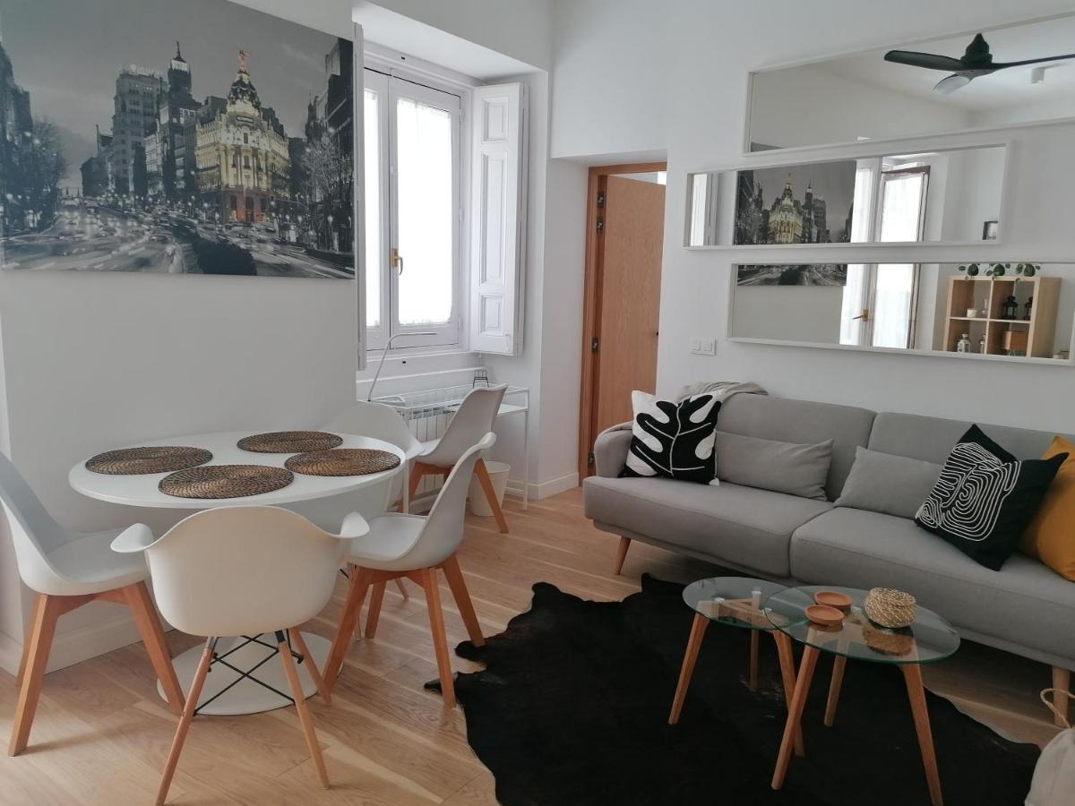Apartment Espectacular Piso De Diseno Al Lado De La Catedral Madrid