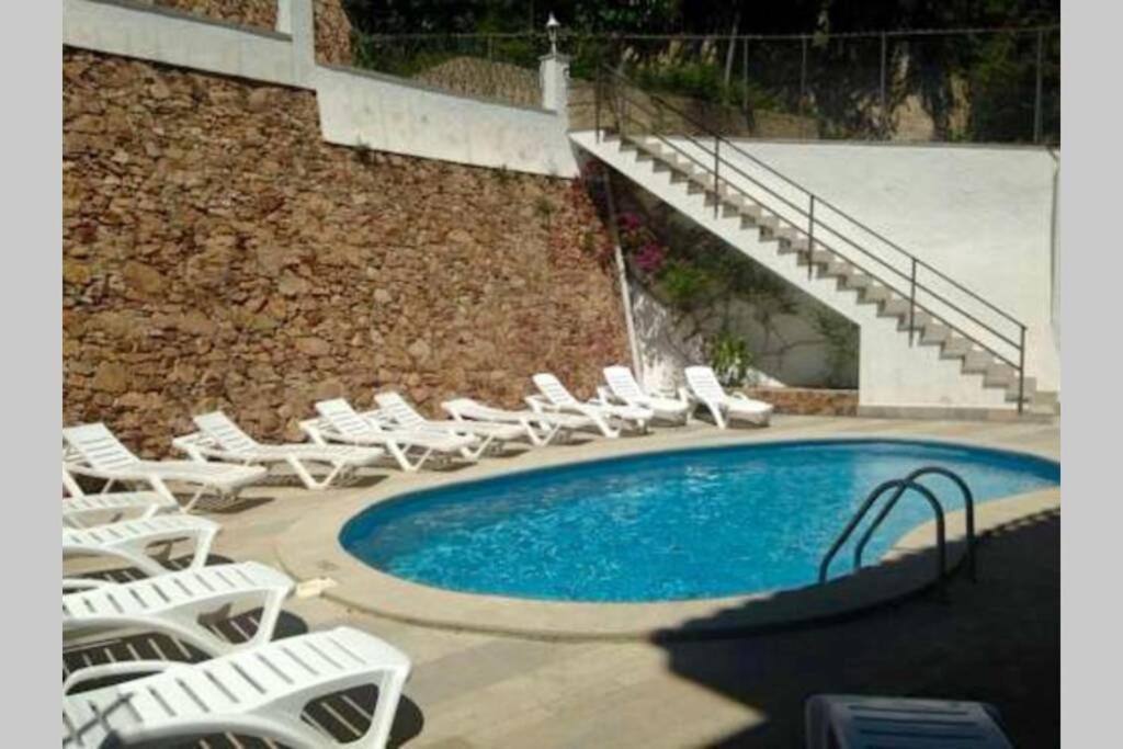 Con Piscina En El Centro De Apartment Blanes
