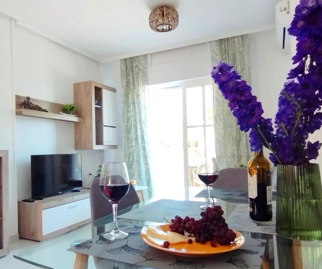 Torrevista Three Bedroom Apartment, Two Swimming Pools And Garage Apartamento