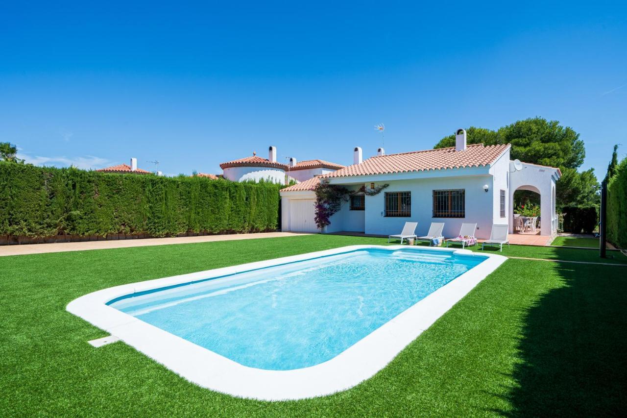 Villa A Pie Cala Forn Con Piscina Les Tres Cales