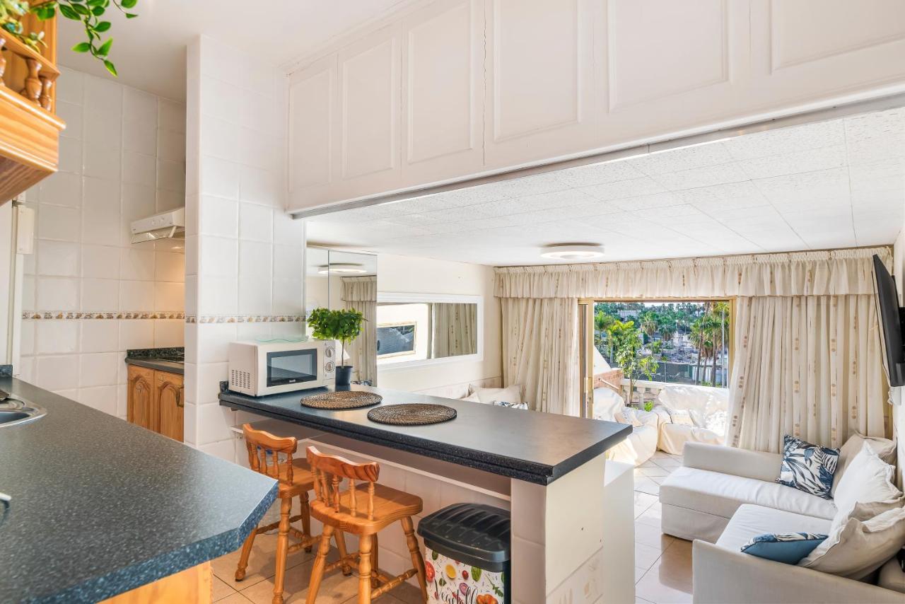 Sunny Oasis Getaway Apartment *