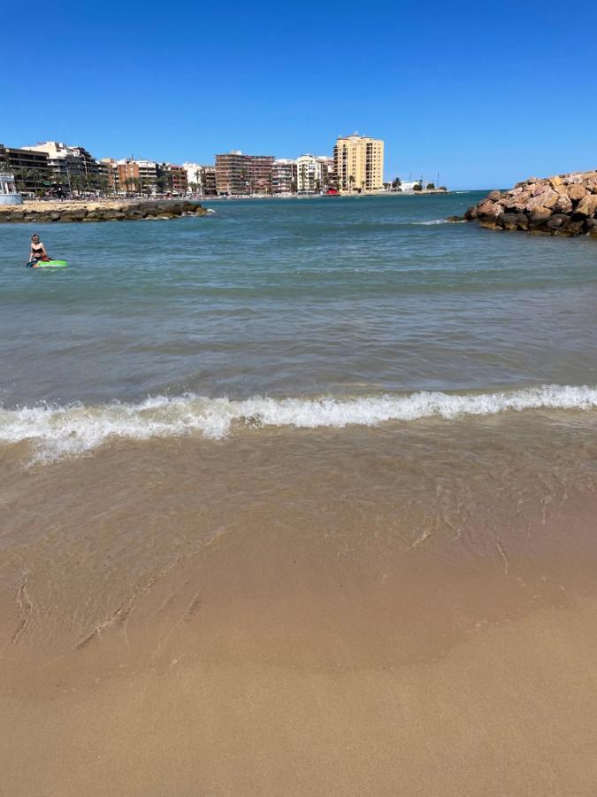 Almuden's Apartment, High-speed Free Wifi, 250m To Beach, The Center Of Apartment