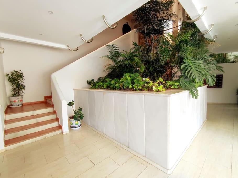 Penthouse In Puerto Marina Apartamento