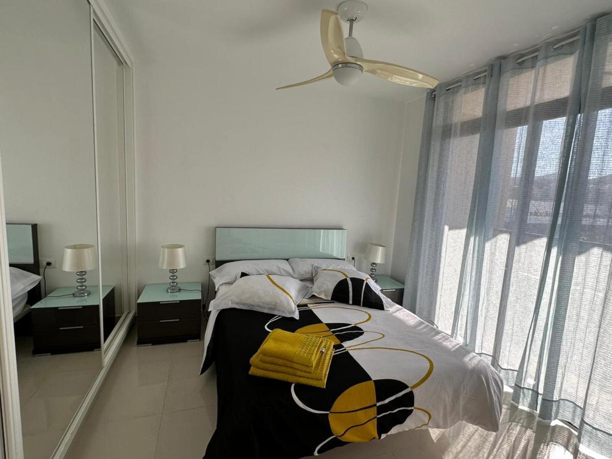 Apartment Iki Black Cristianos *
