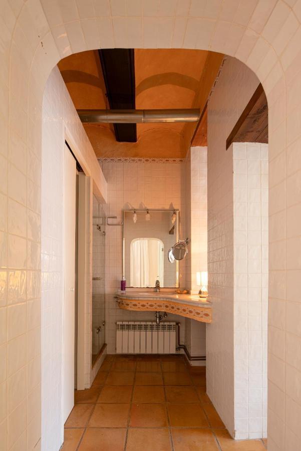 Casa Mediterranea - *