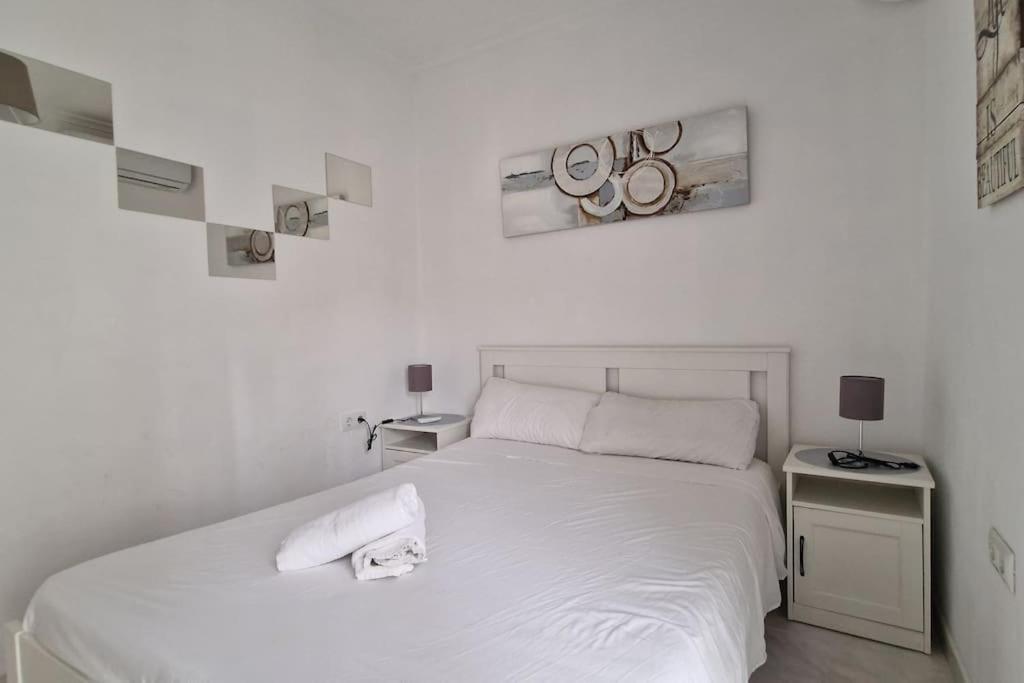 Luminoso Apartamento Centro Triana Apartment