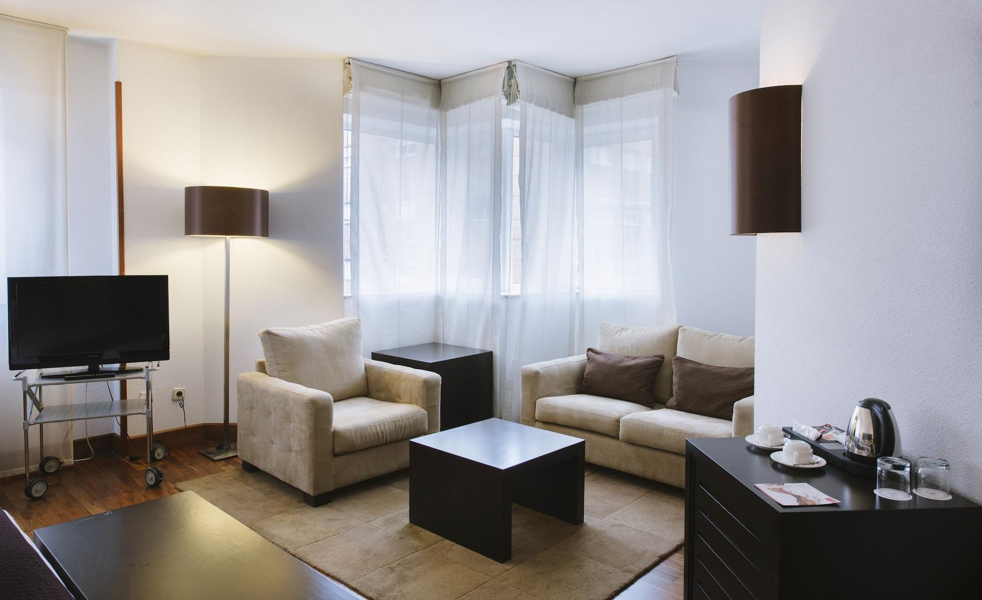 Hotel Rafaelhoteles Atocha 4*