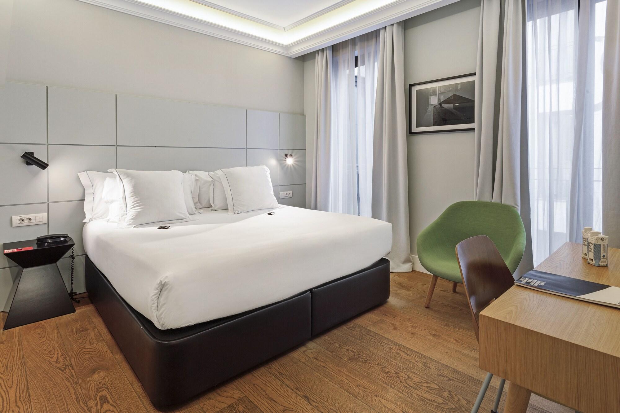 One Shot Recoletos 04 Hotel Madrid