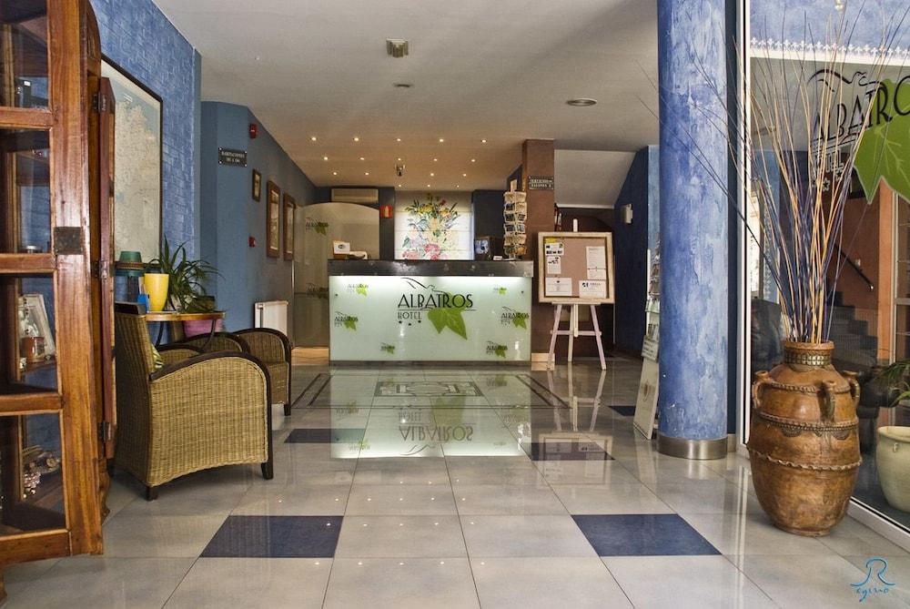 Arha De - Antiguo Albatros Hotel 3*