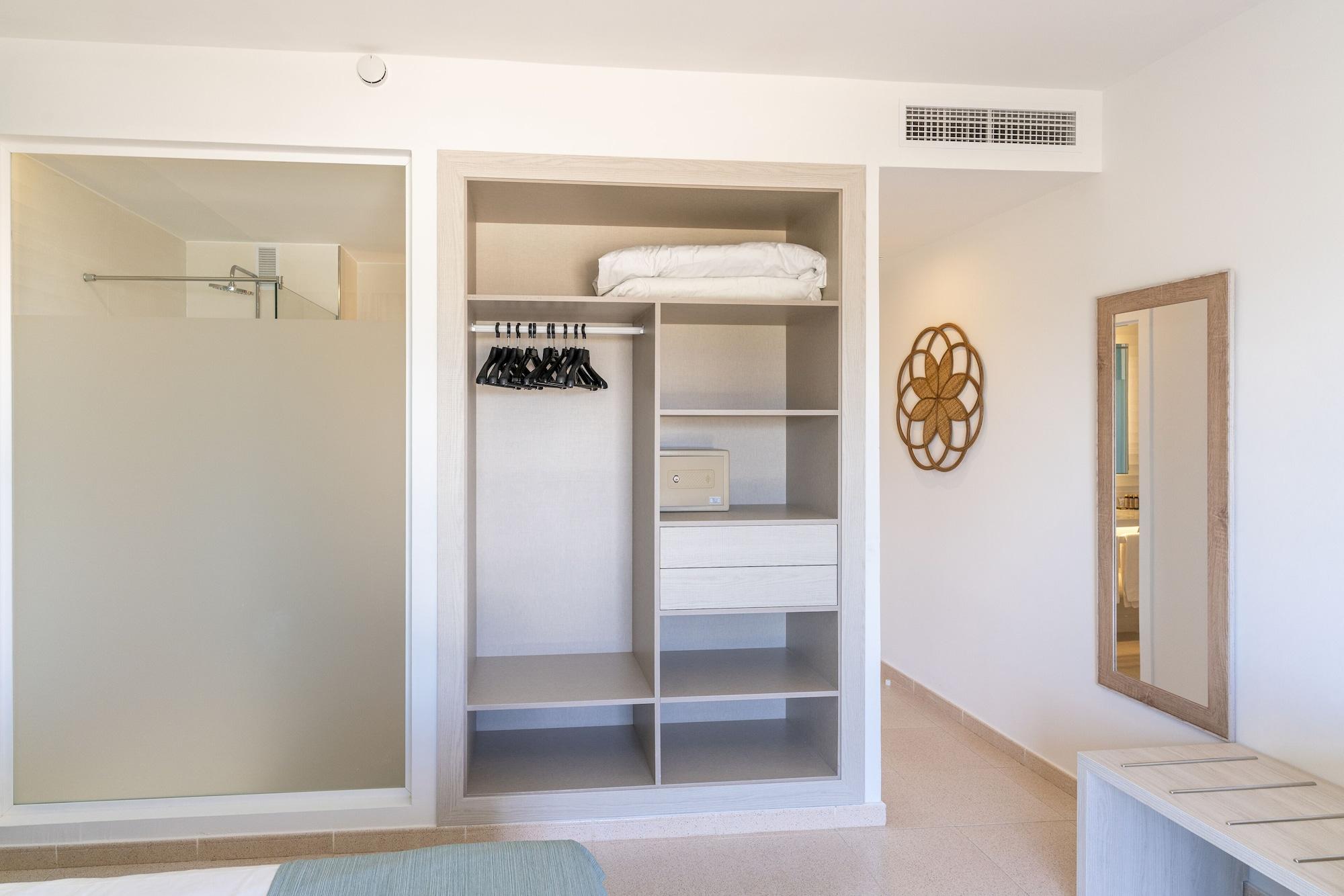 Playa Santandria Adults Only Hotel
