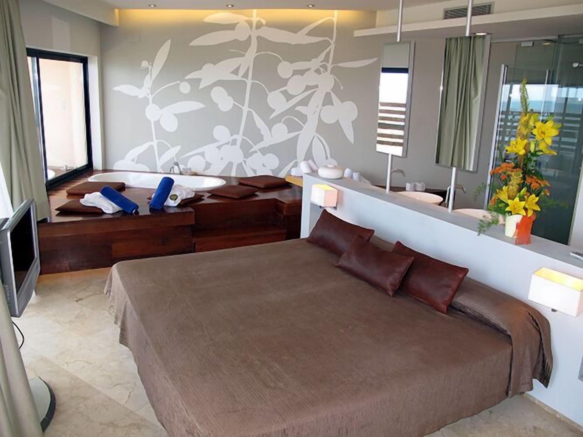 Hotel Ohtels Les Oliveres 4*