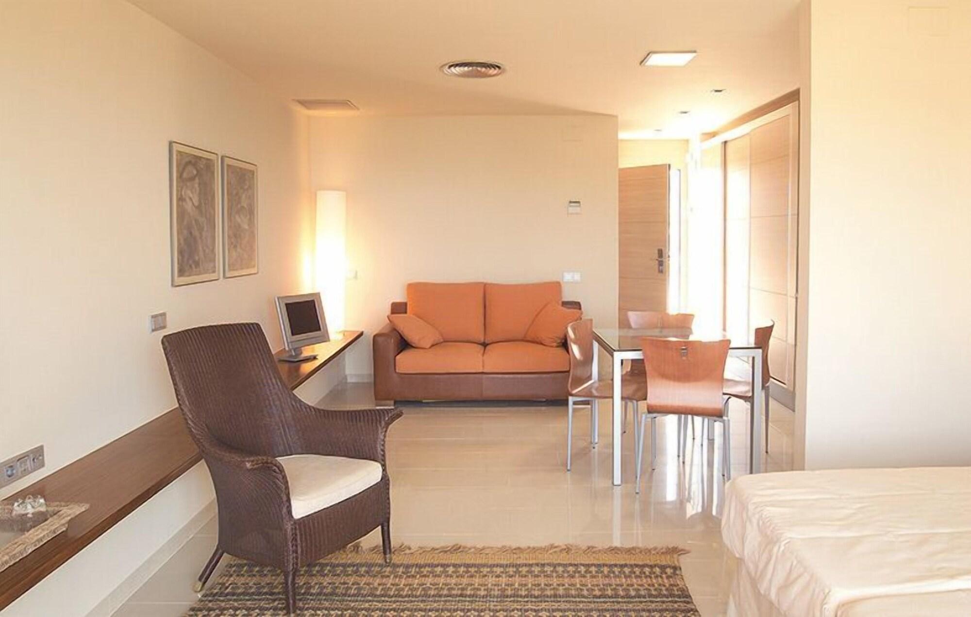 Ohtels Les Oliveres Hotel El Perello (Catalonia)