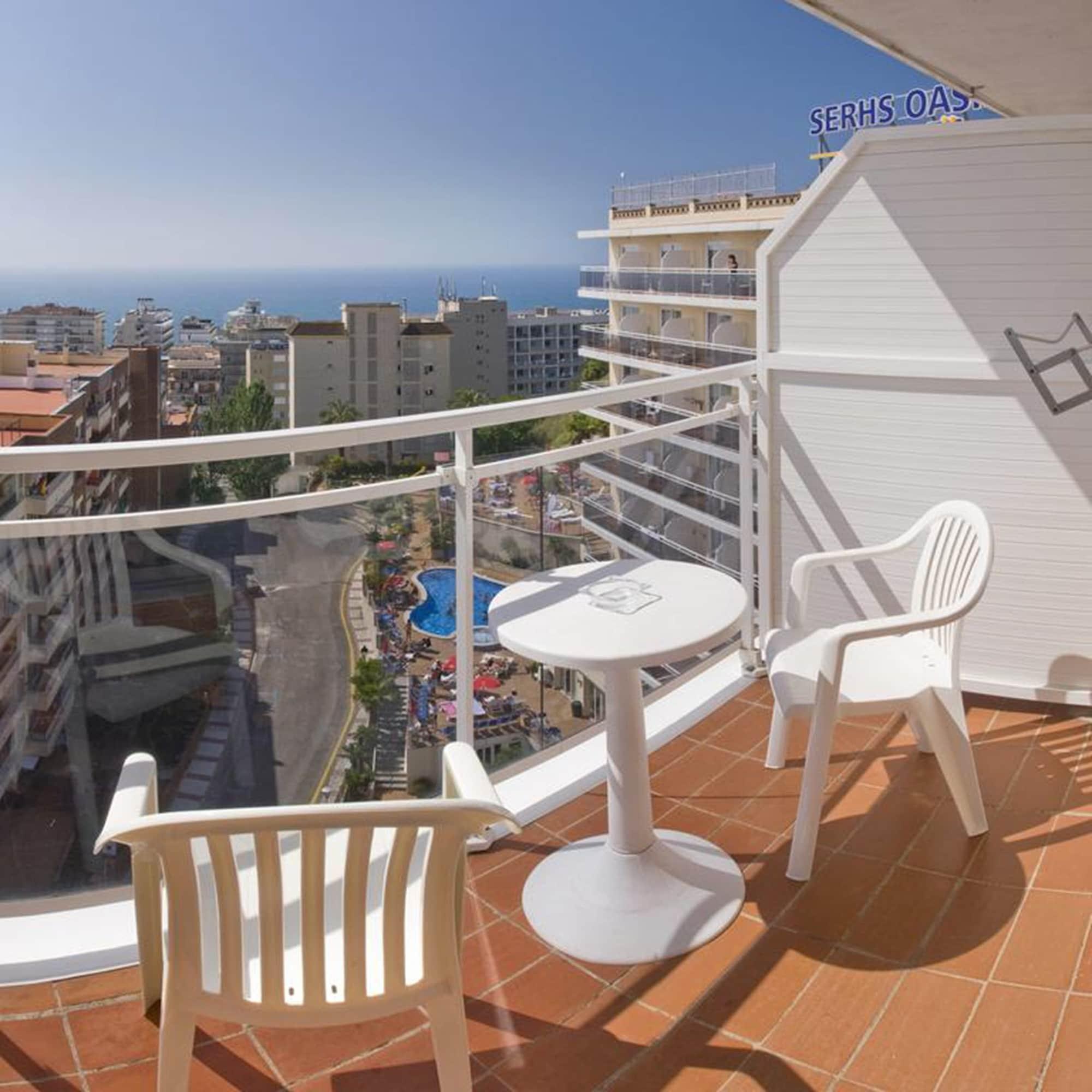 Hotel Oasis Park Splash 4*
