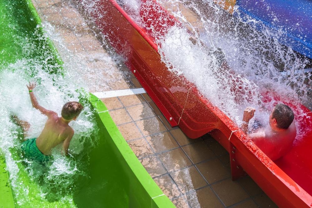 Oasis Park Splash Calella
