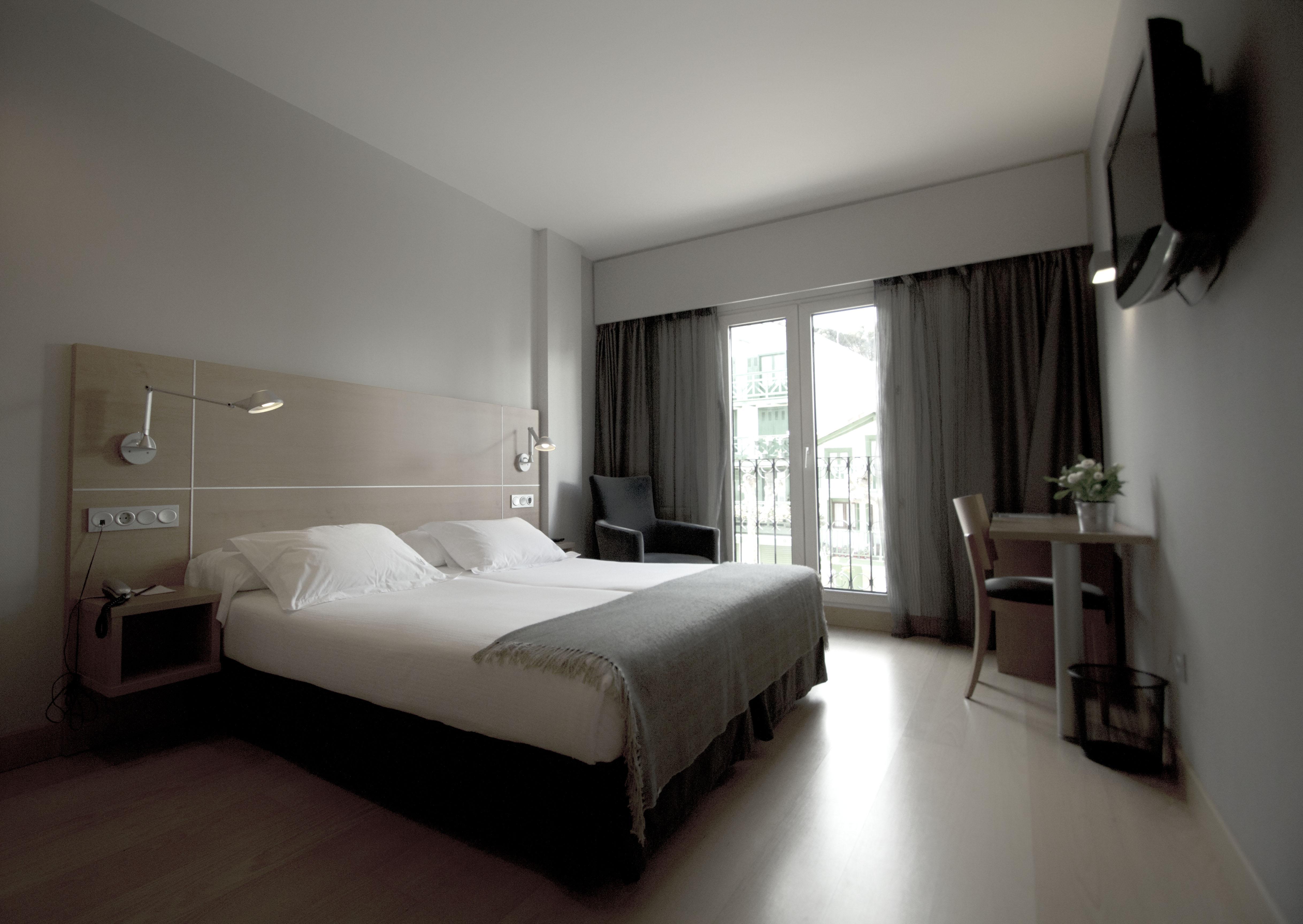 Hotel Jauregui 3*