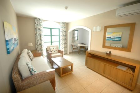 Livvo Hotel 4*