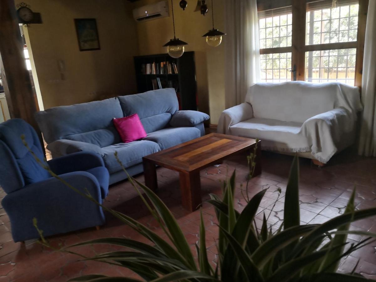 La Casa Amarilla Villa