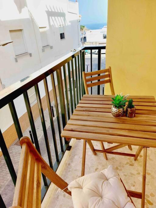 Deluxe Close To & Parking Sinese Design Homes Torre Del Mar