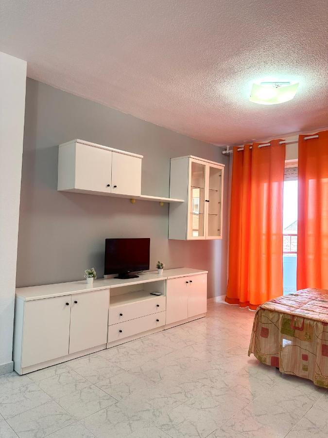 Estudio A 1 Minuto De La Playa * Torrevieja