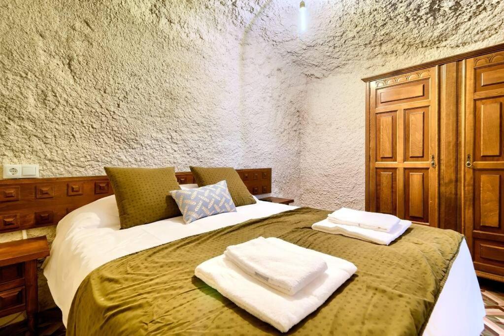 Cueva Con Jacuzzi A 20 Minutos De Valencia * Benaguacil