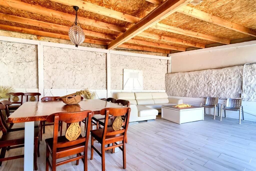Cueva Con Jacuzzi A 20 Minutos De Valencia Holiday home Benaguacil