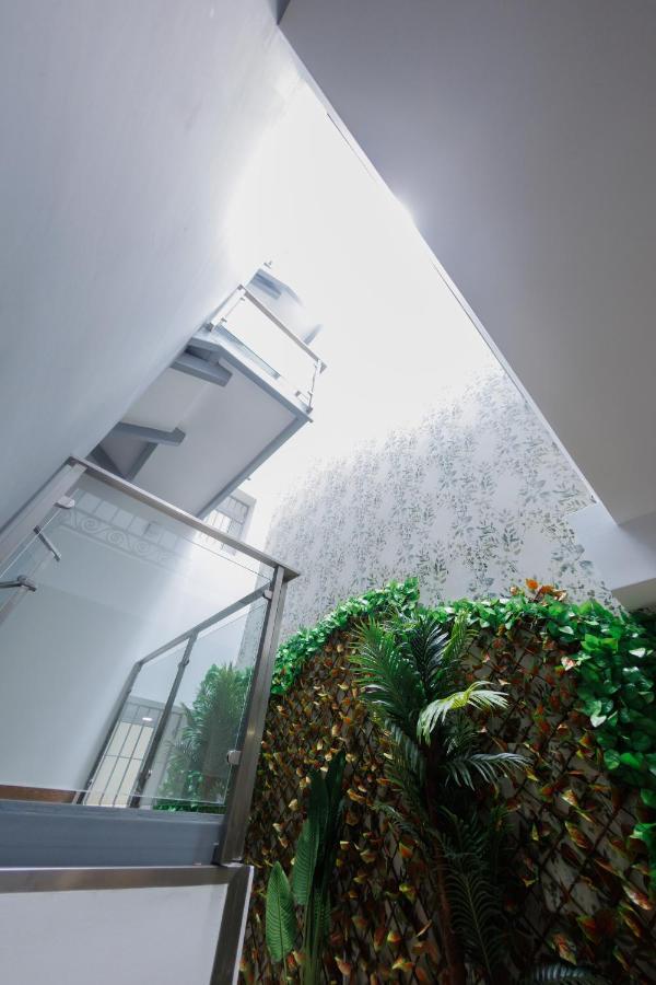 Apartment Ks Tiendas 8 *