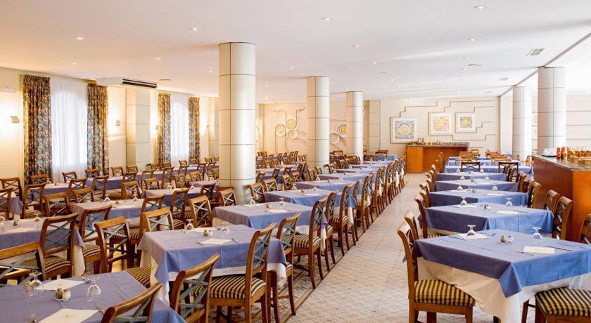 Aparthotel Bluesea Ses Cases D'or Cala d'Or (Mallorca)