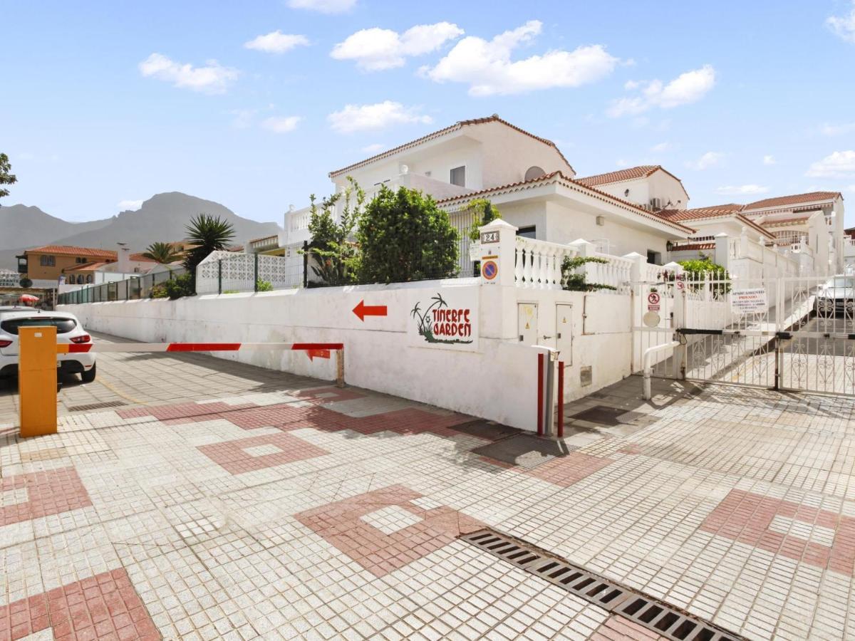 Golden Holidays, Heated Pool, Air Con, Internet, Parking Apartment *