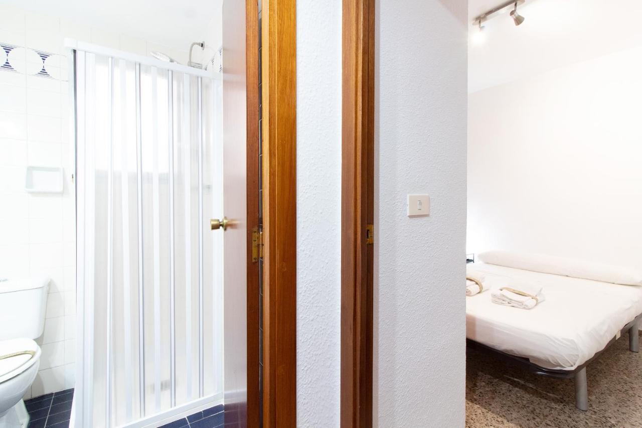 Global Properties, Practico 6 Personas En Puerto Sagunto