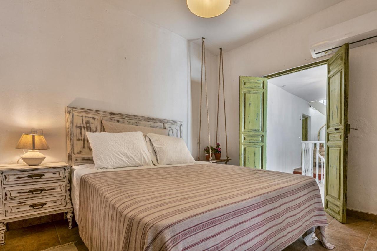 Encanto Bed & Breakfast Canillas de Aceituno