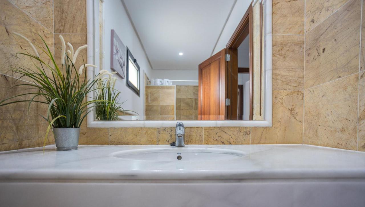 Lightbooking Gisher Lanzarote Playa Blanca (Lanzarote)