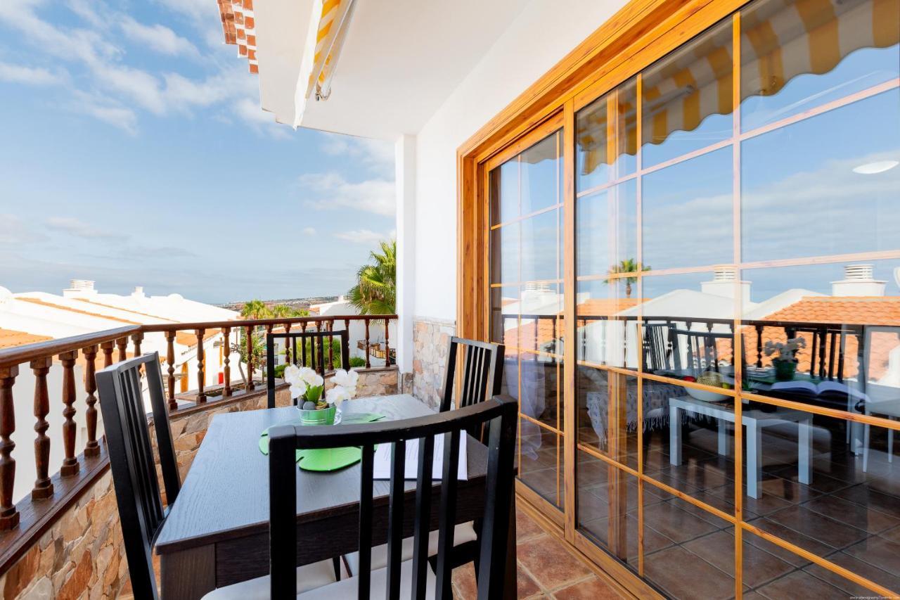 Apartment 21 C Bouganvillas