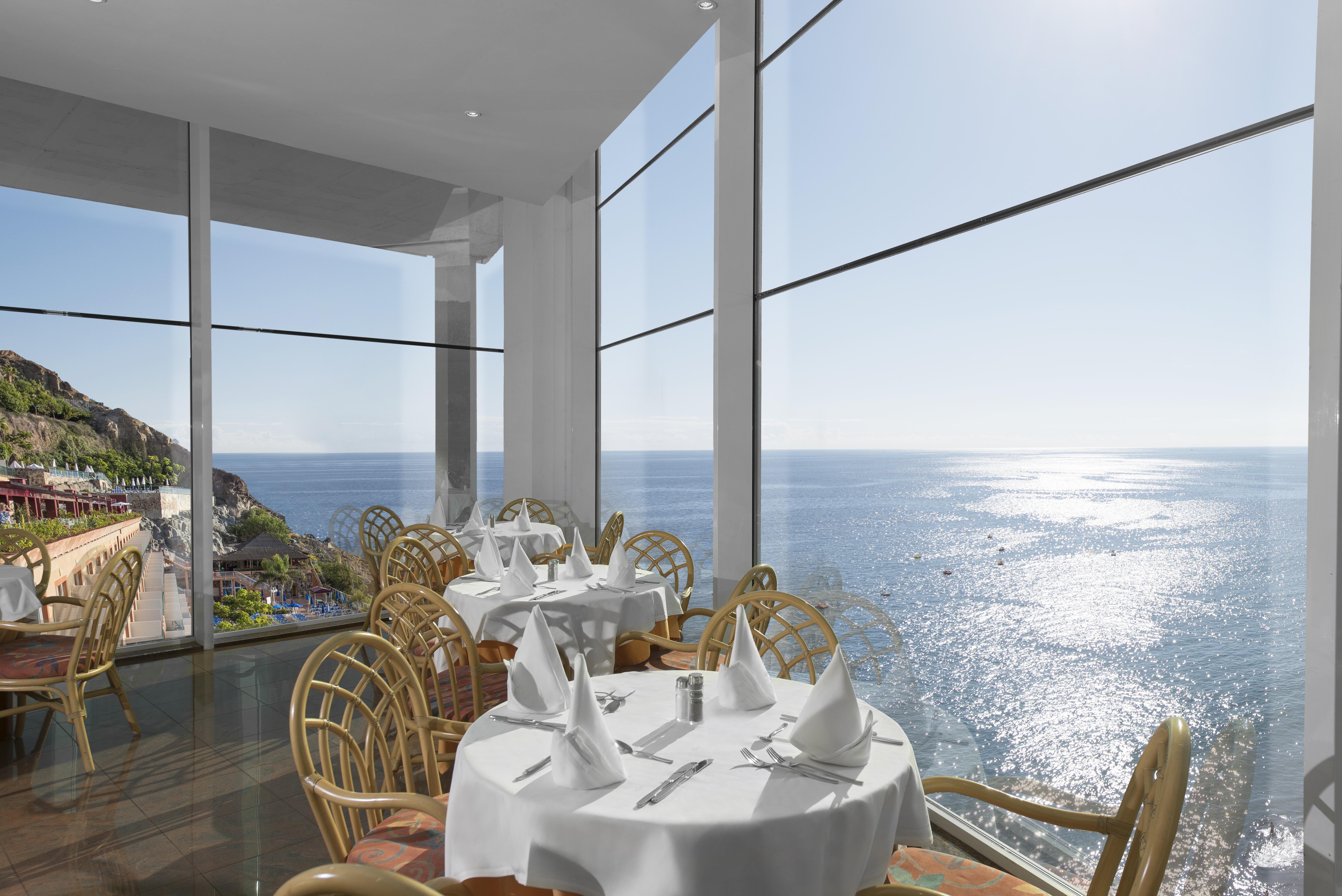 Hotel Mogan Princess & Club