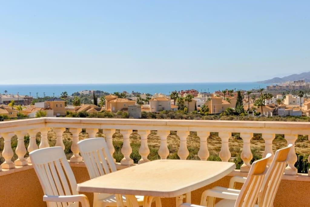 Sea View Family With Private Pool, San Juan De Terreros Villa *