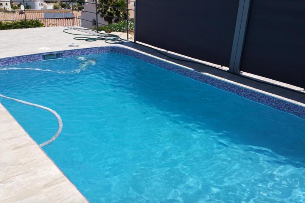 Piscine Privee Et Vue Magnifique Sur La Mer Chalet *