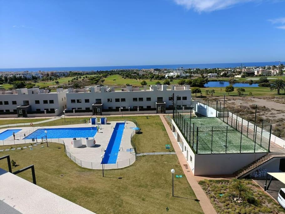 Nuevo Atico Toyo. Vistas Al Mar, Terraza, Solarium, Piscina, A/a, Wifi Y Garaje