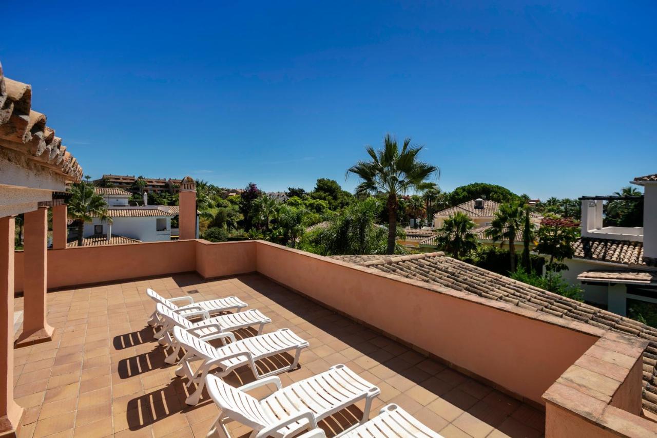 Ana Marbella
